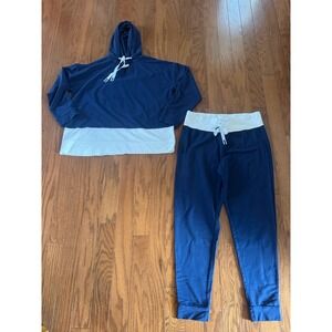 Women's Zenergy by Chico's Lounge Wear Set Pullover Top-LG Pants- M Comfy